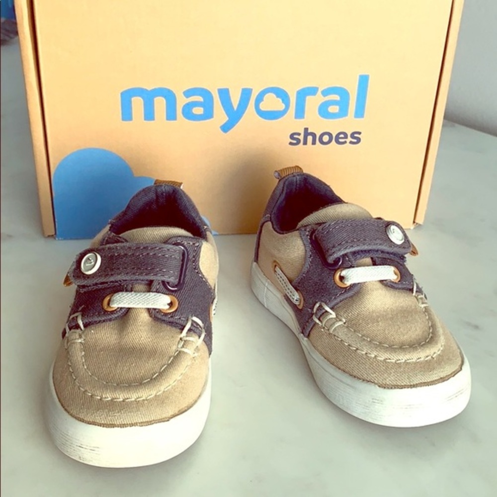 Mayoral size 3.5 baby shoe